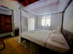 Sri-Lanka, Kalpitiya, Windsurf and kitesurf holiday accommodation- double room